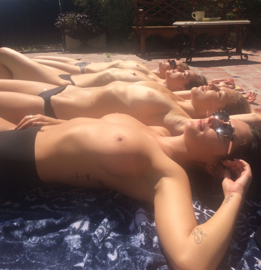 50 Оттенков серого Дакота Джонсон сцены