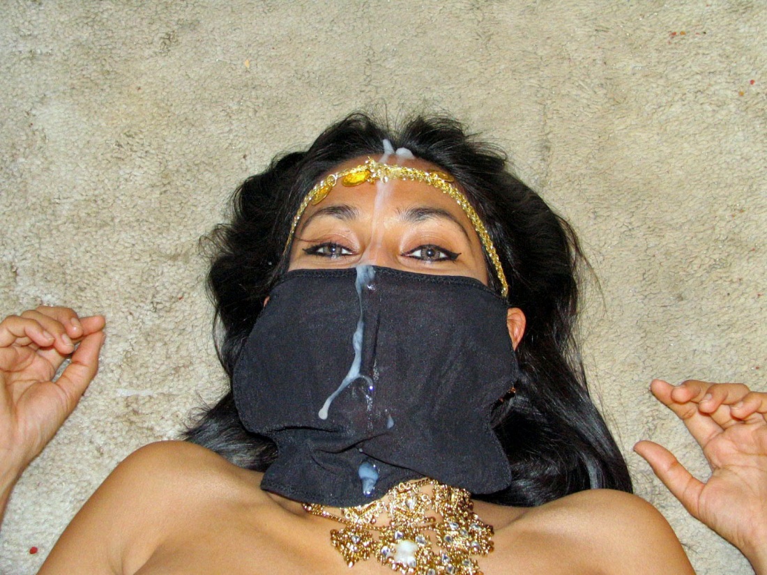 Кончают на лица арабских женщин