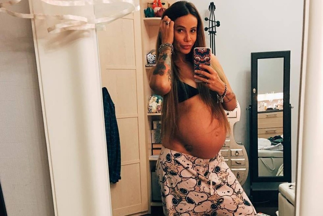 Айза Анохина слив вагина