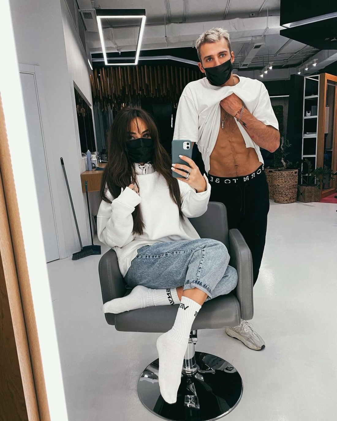 Айза Анохина обнаженка