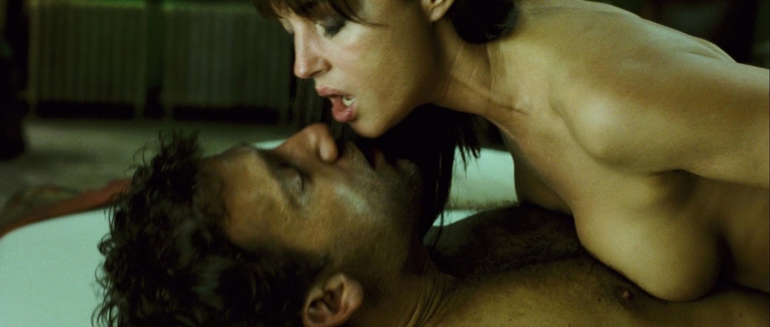 Моника Беллуччи голая в фильмах