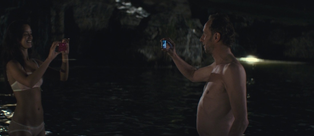 Шарлотта Ле Бон крутые меры