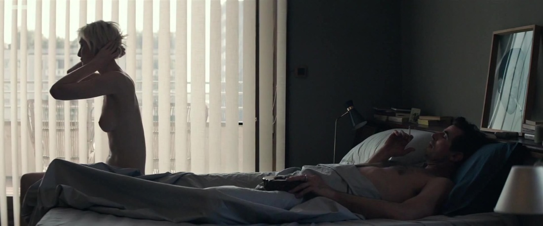 Элизабет эротические кадры