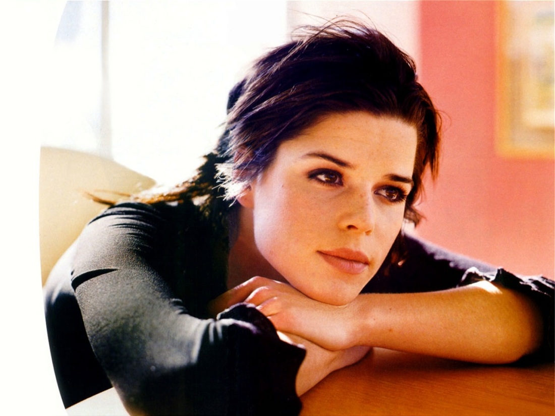 Нив Кэмпбелл Максим