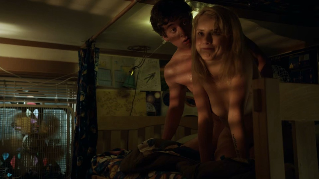 Лаура Уиггинс бесстыжие эротические сцены