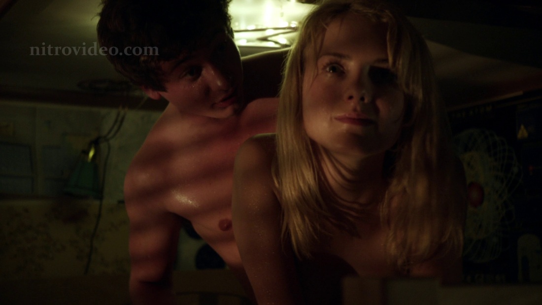 Лора Слейд Уиггинс сиськи