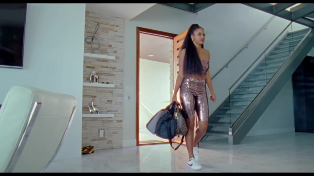 Сола зола и ева Элфи