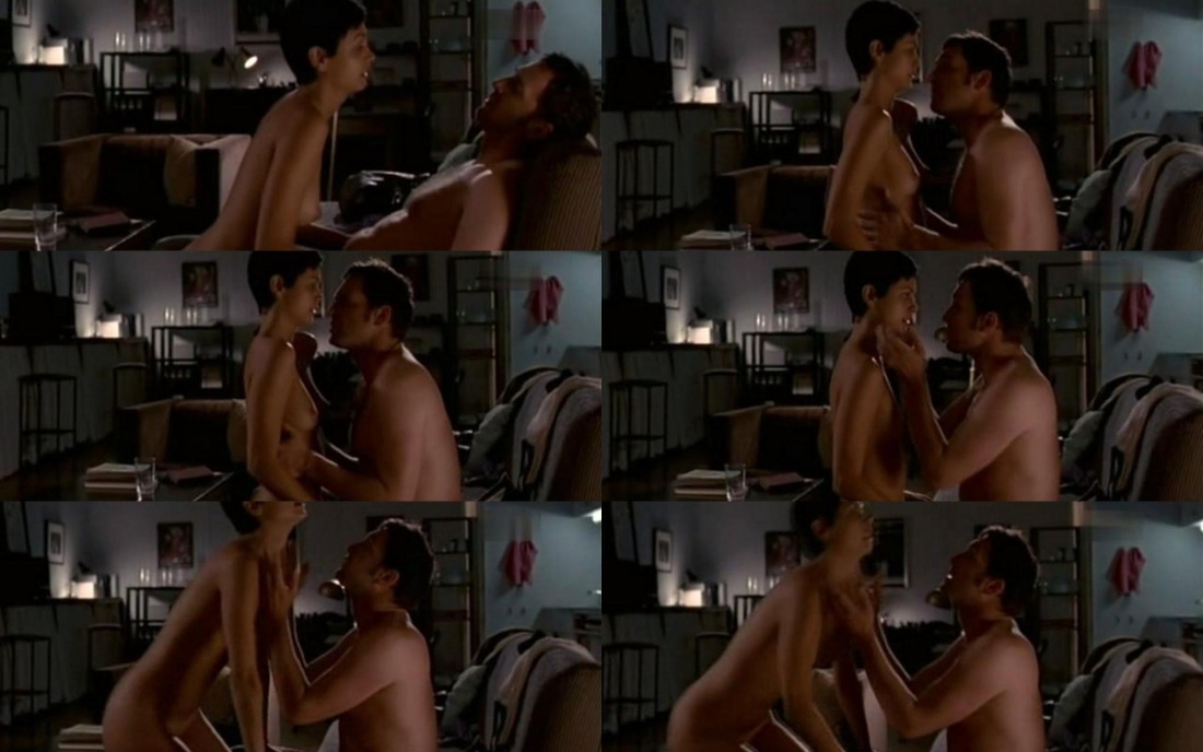 Морена Баккарин голая в фильме