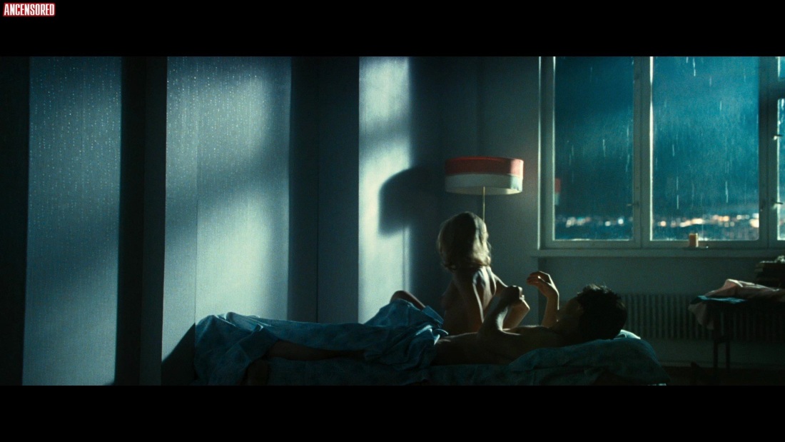 Светлана Иванова Легенда 17 постельная сцена