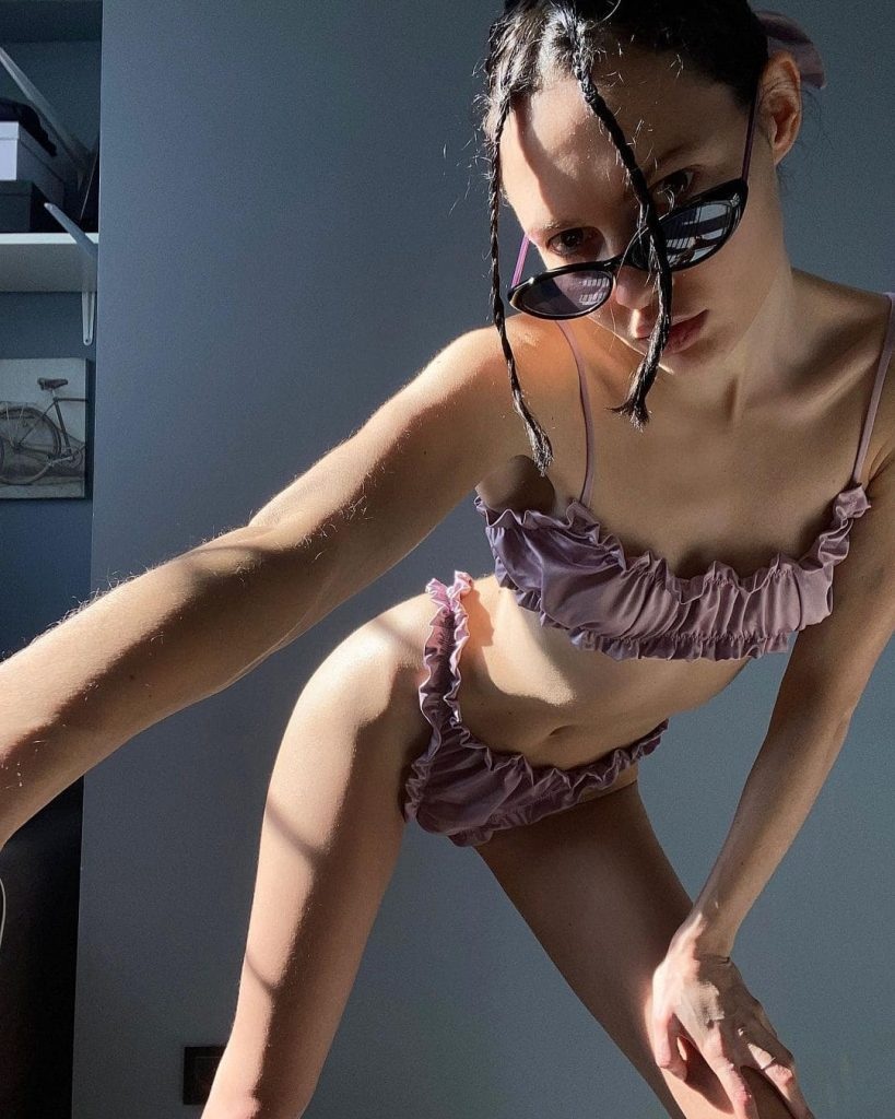 Полина фаворская 2022