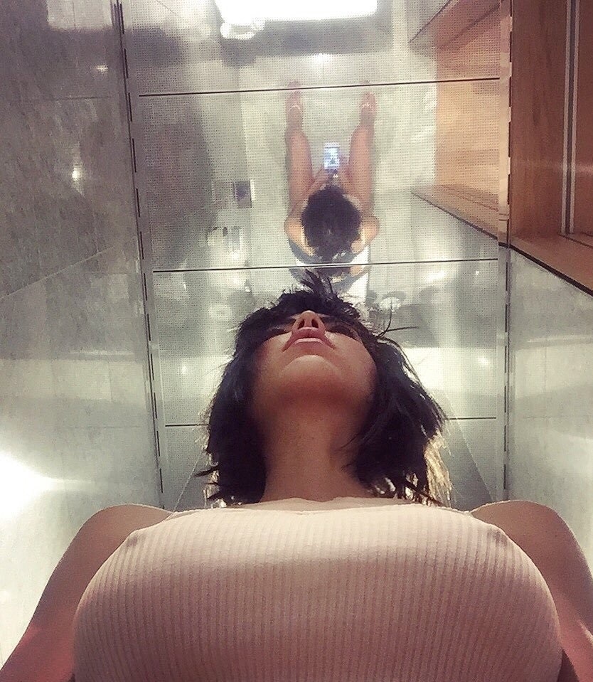 Бабушка убившая внучку в лифте