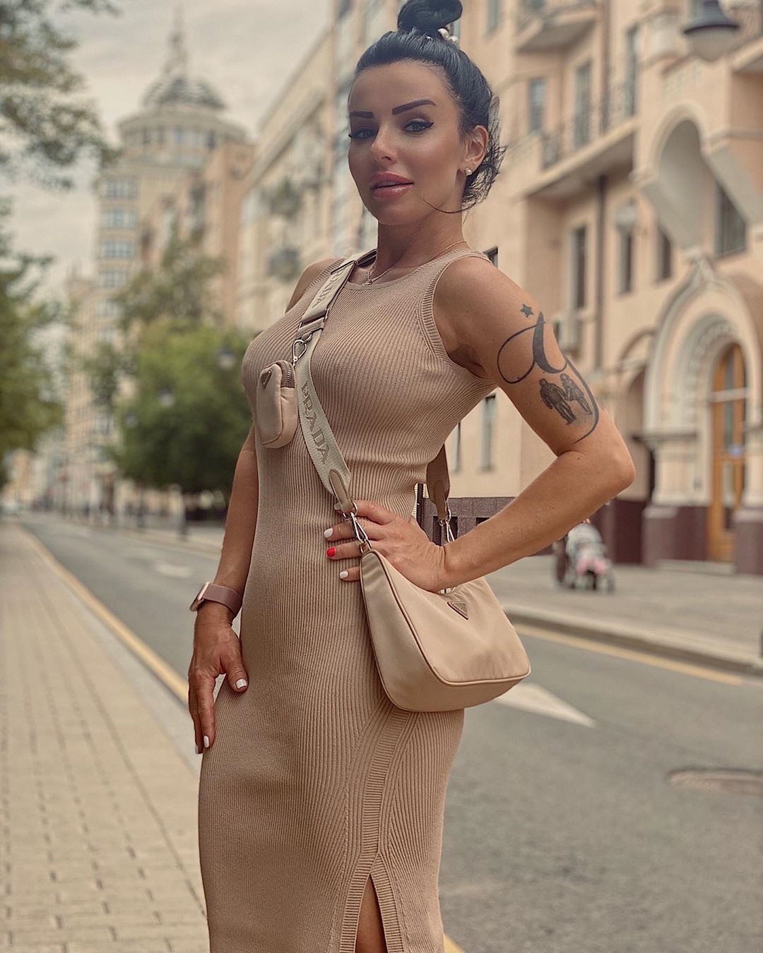 Юлия Волкова в купальнике