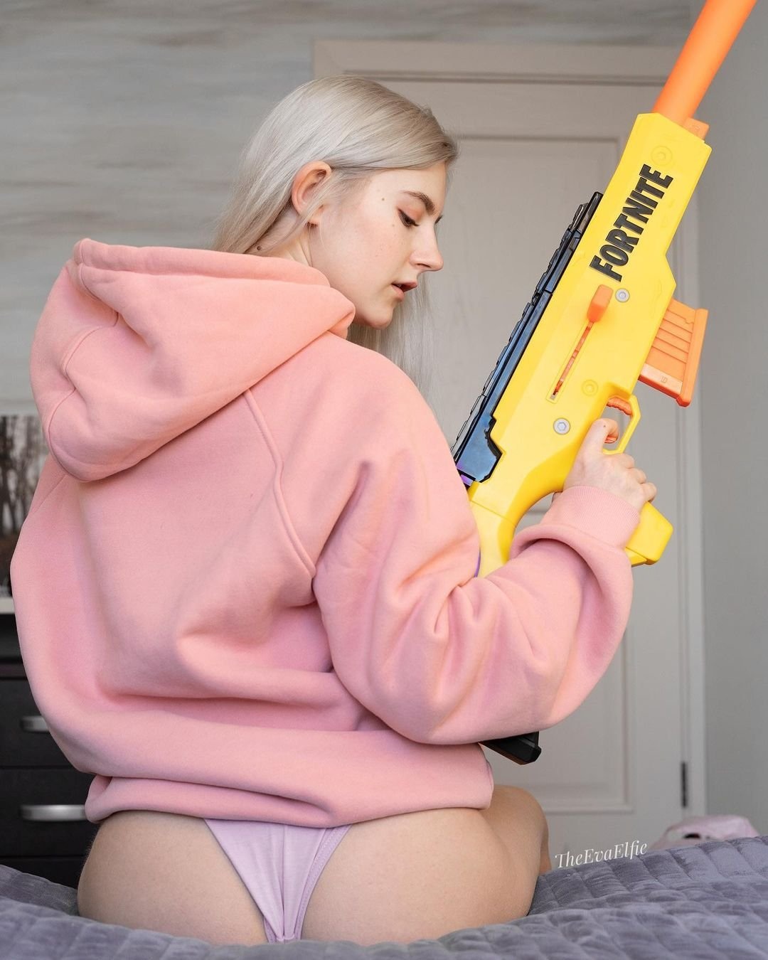 Ева Элфи кекс