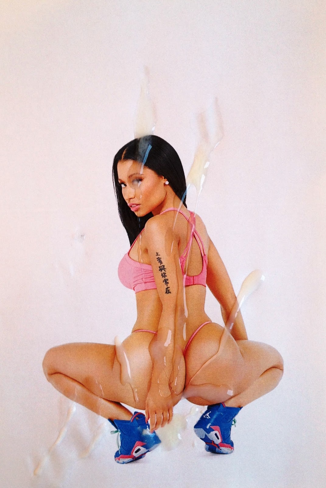 Ники Минаж порнографии