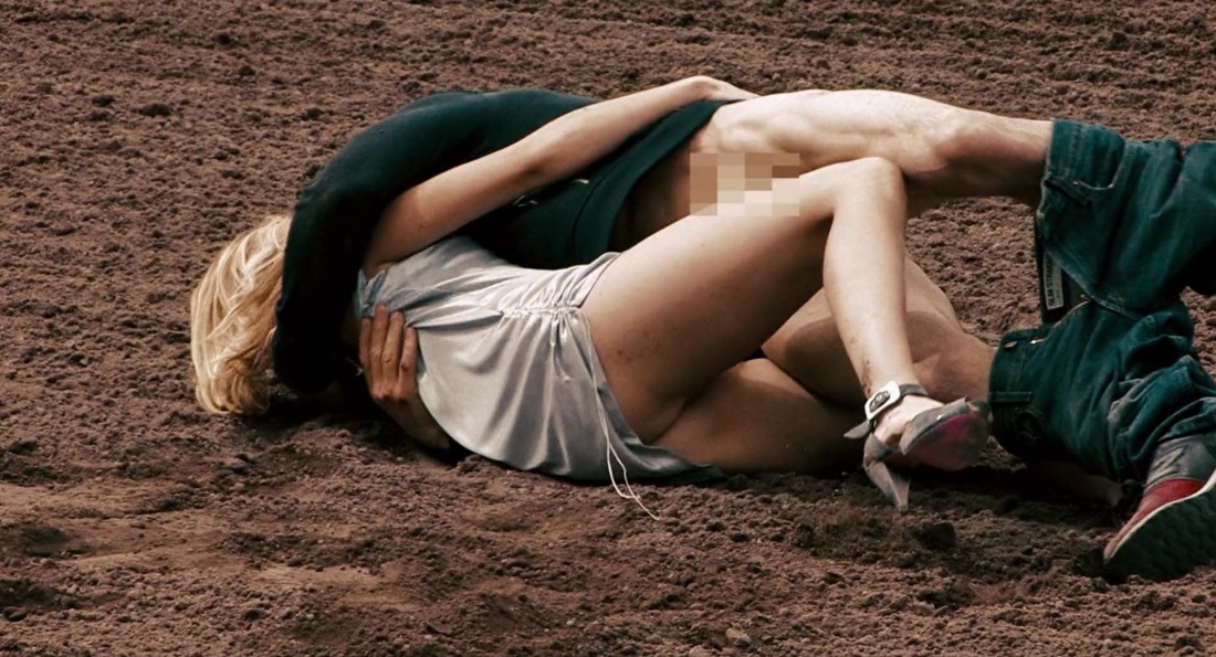 Эми смарт голая адреналин