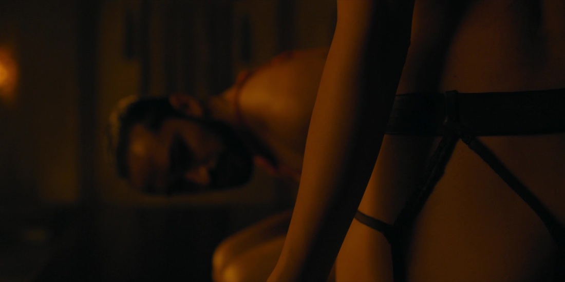 Оливия Ченг горячее