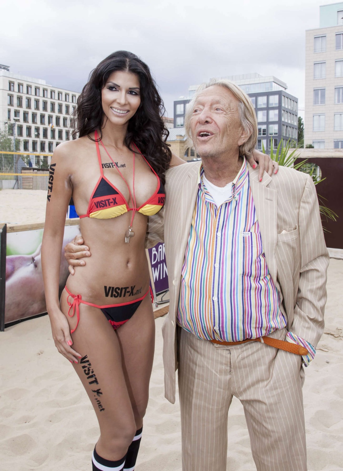 Микаэла Шефер лесби эротично