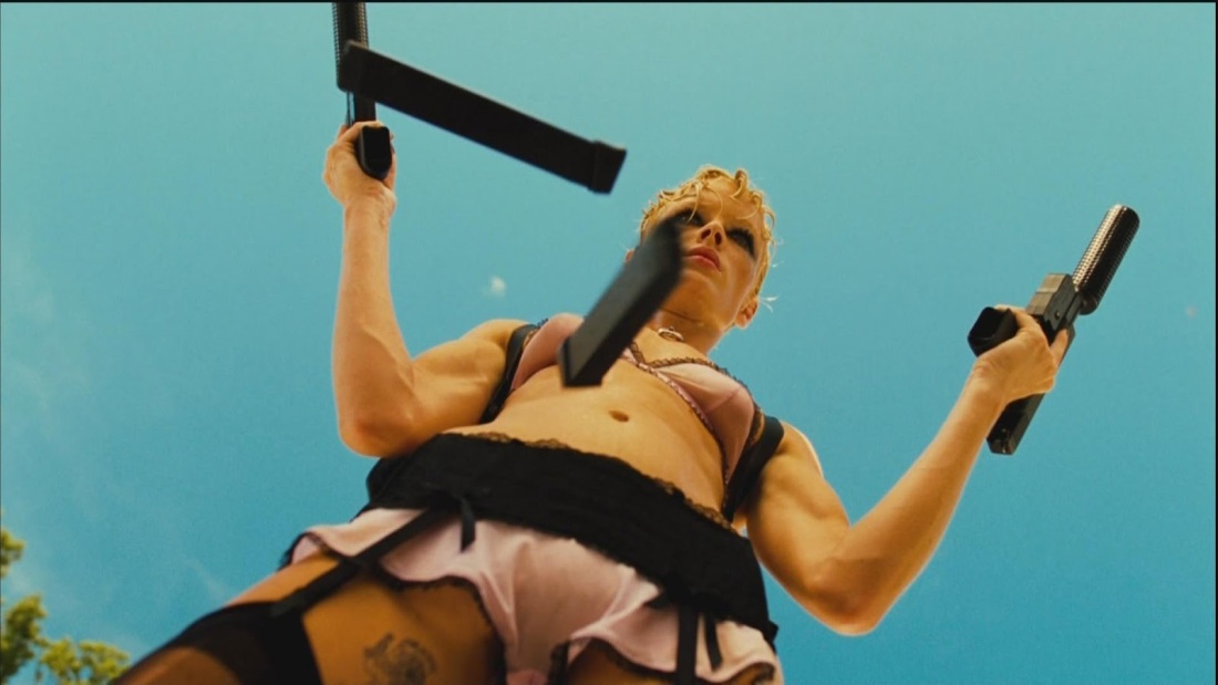 Актриса Кейт Наута голая