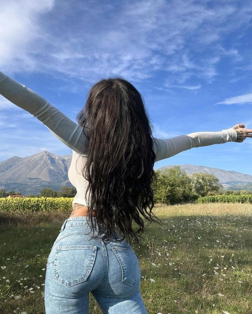 Alexis Mucci 2020 фигура