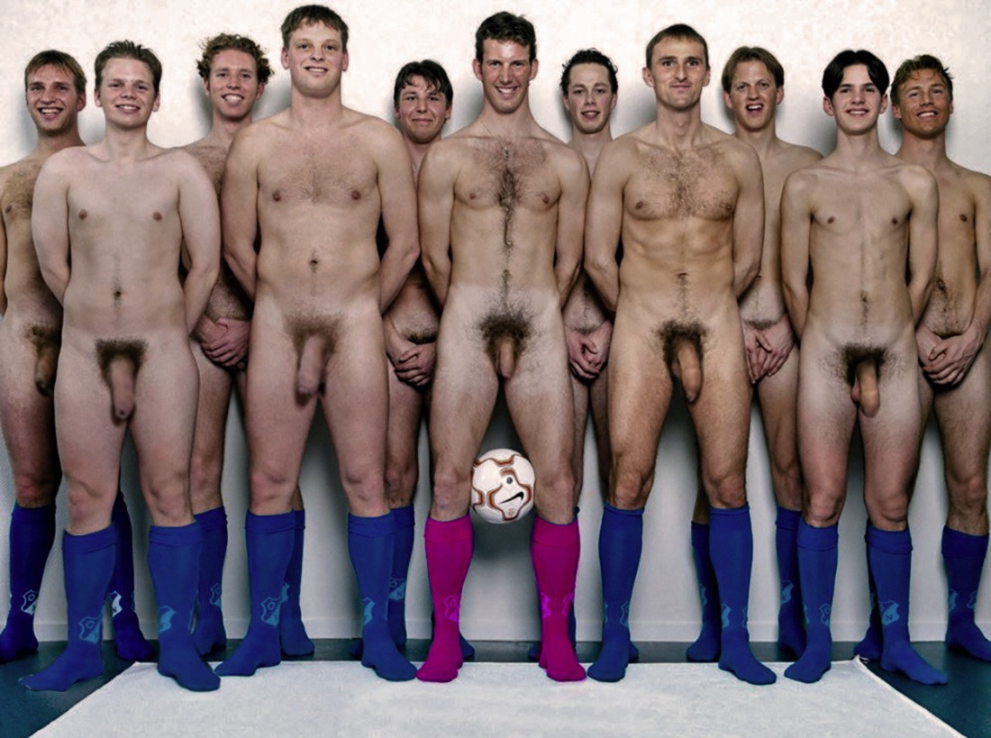 Голые спортсмены мужчины без трусов