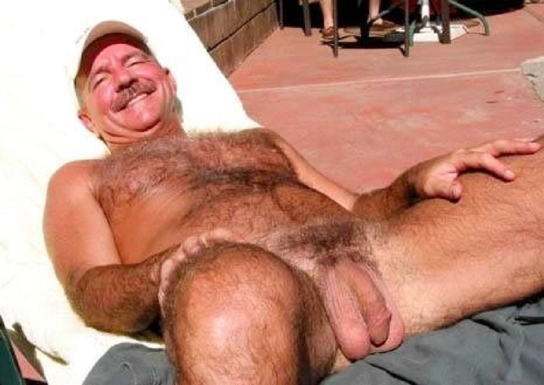 Старые волосатые мужики