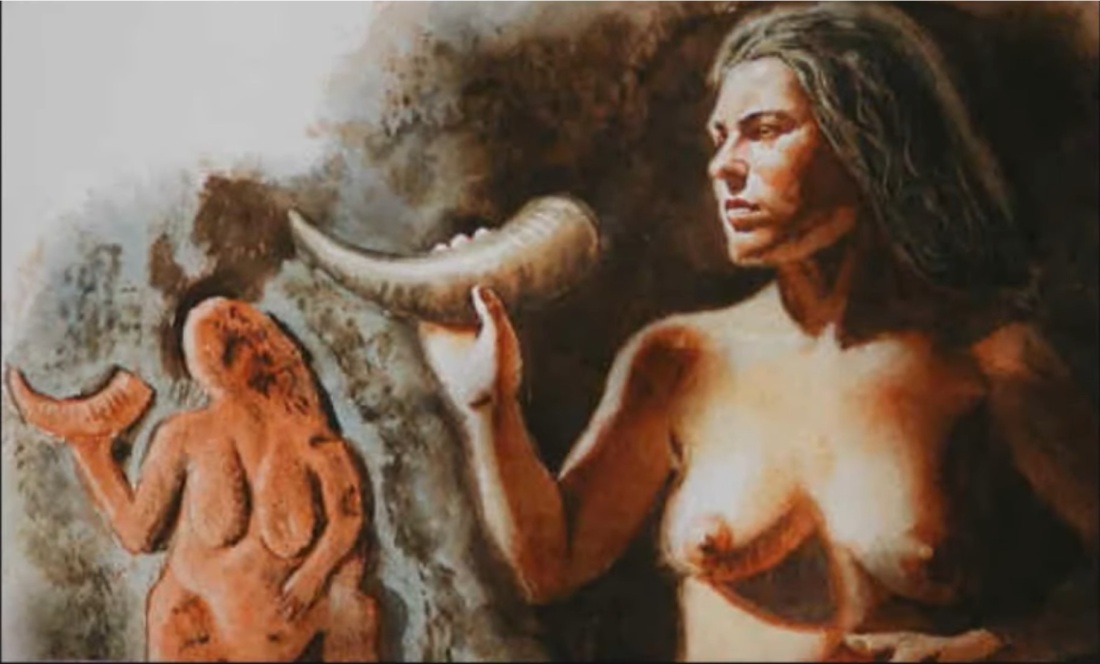 Первобытная девушка