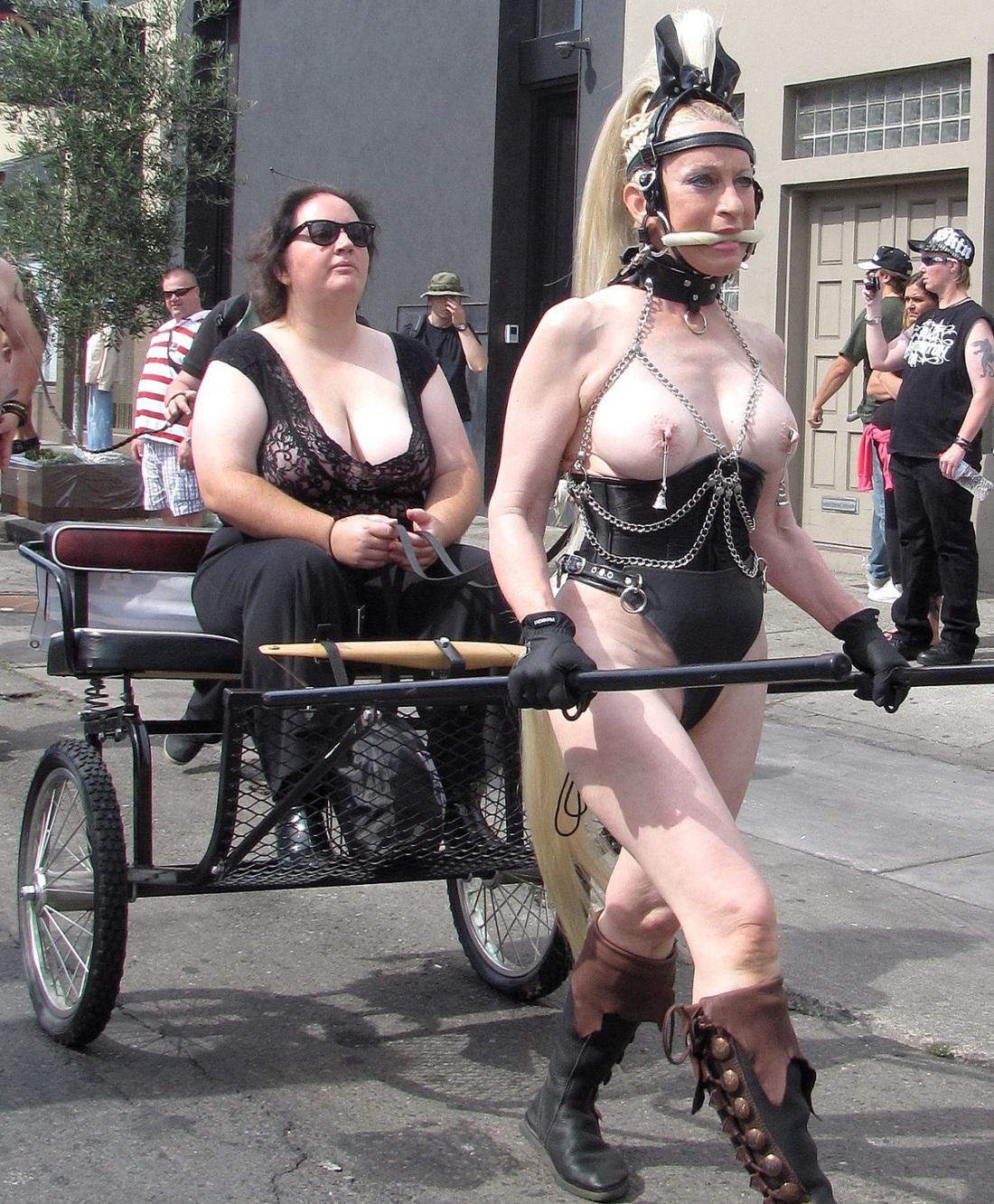 Folsom Street Fair (ярмарка Фолсом-стрит)