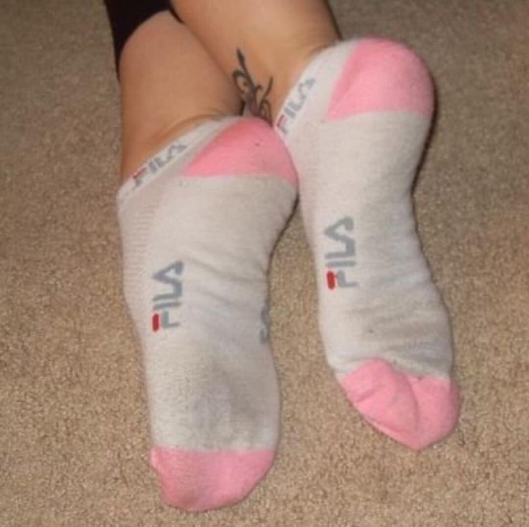 Стопы в носочках